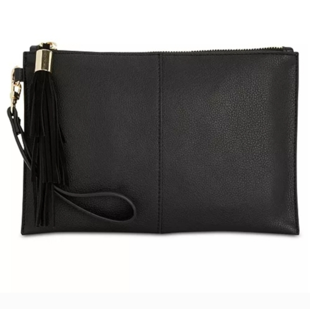 Elegant Black Clutch with Tassel